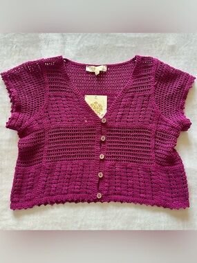 100% cotton crocheted magenta button up sweater / size medium